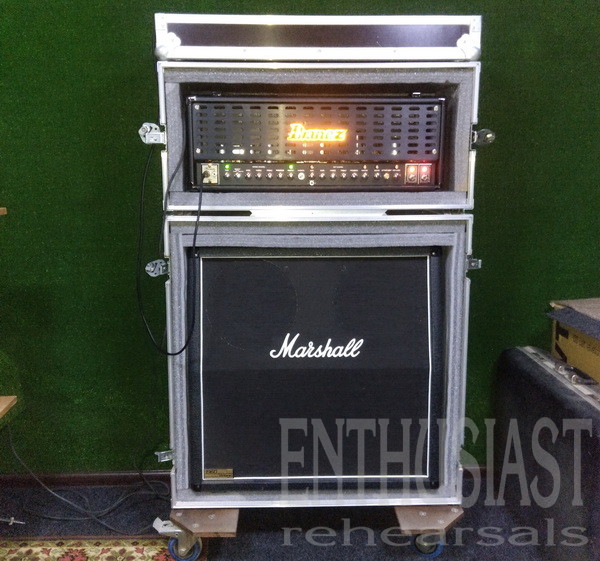 Music rehearsal studio base ENTHUSIAST in Moscow, RUSSIA rehearsal base Enthusiast - Marshall combo